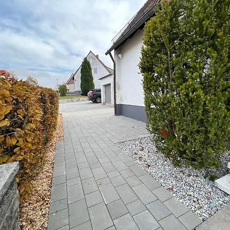 Lema Ferienhaus *